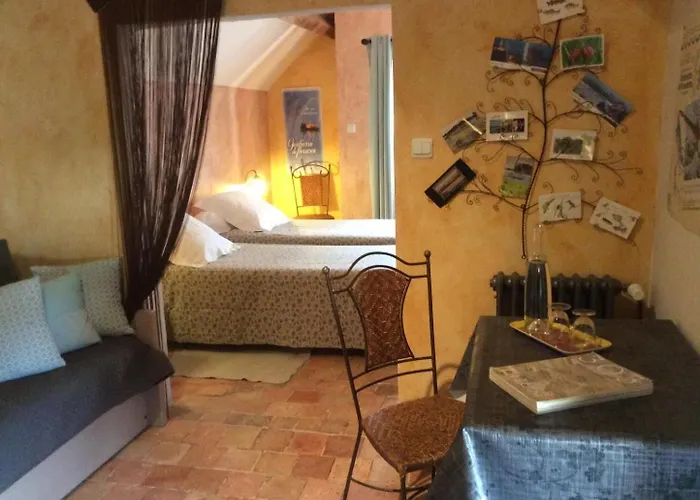 Les Orkys De Loire 3*